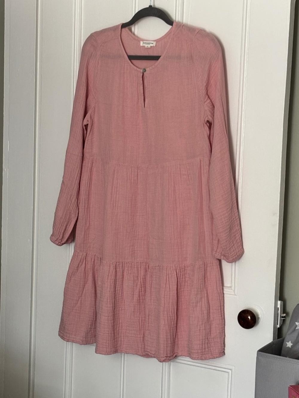 Mauve-colored crinkle cotton gauze dress featur